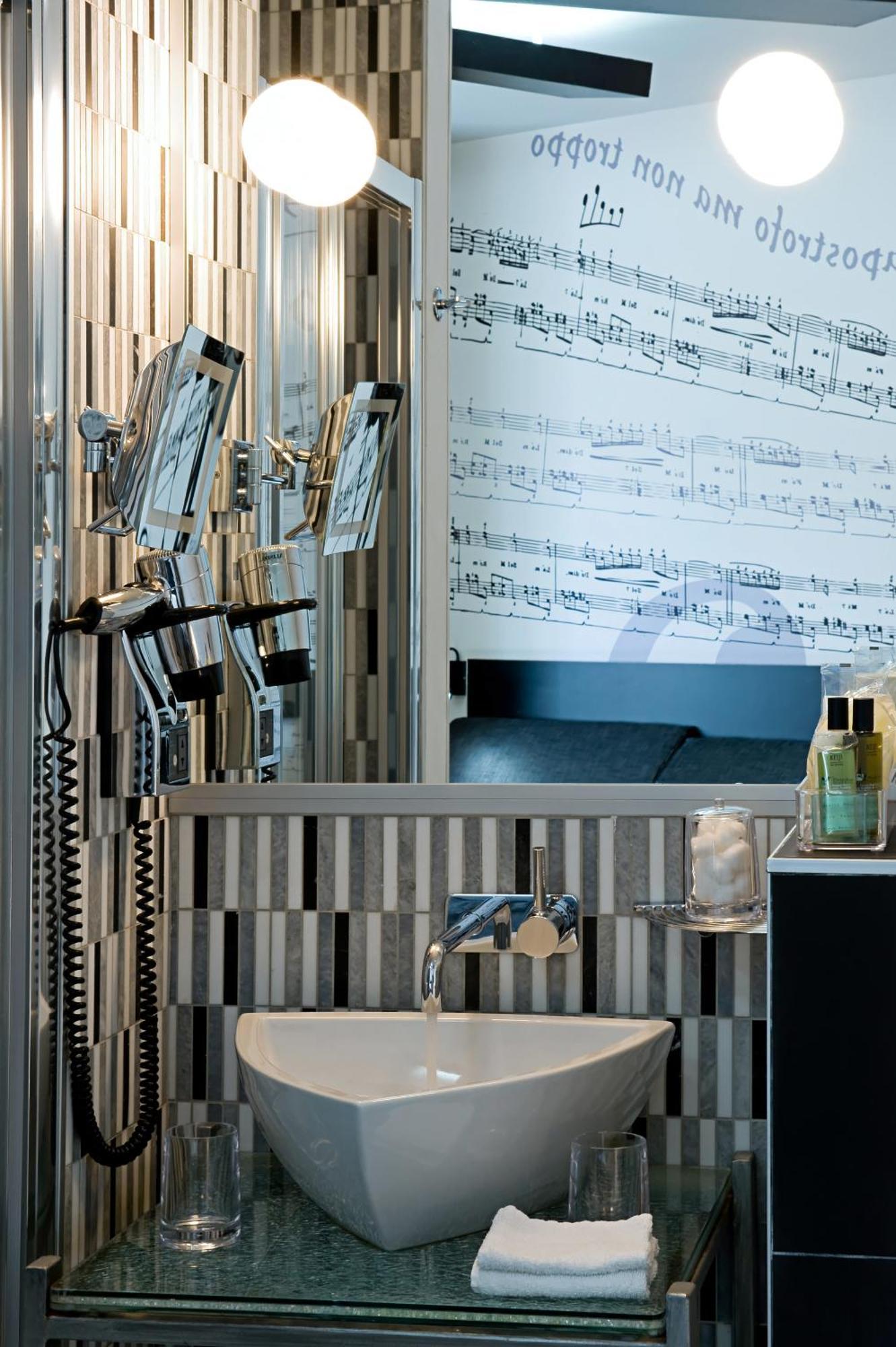 Apostrophe Hotel Paris Bagian luar foto